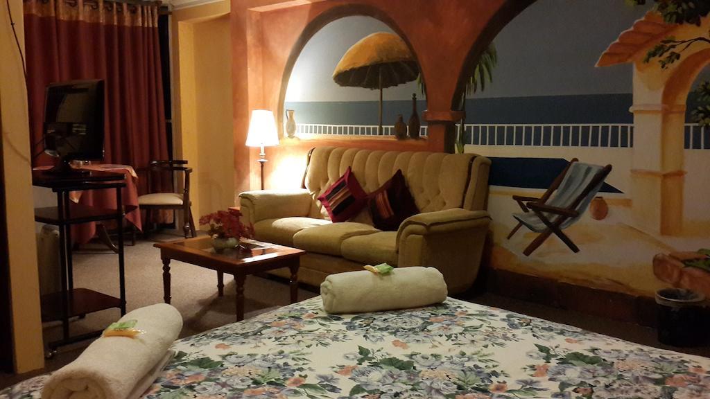 Hotel Berlina La Paz Bagian luar foto